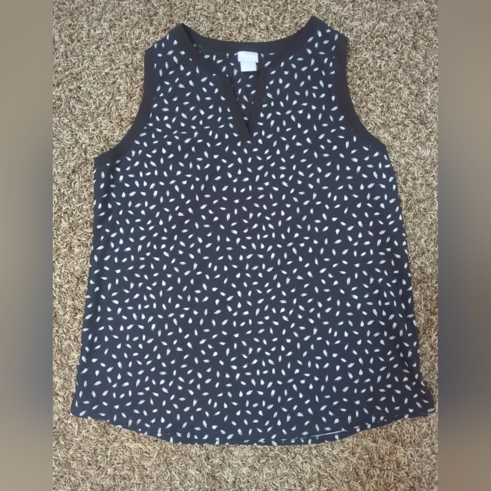 CHICOS Zenergy Tank sz 1  Black/ white  Sleeveless. Dress tank.